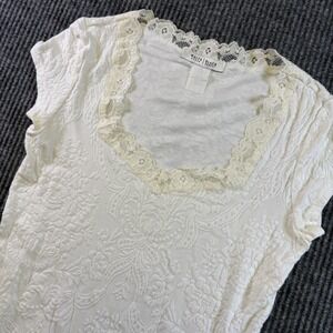 White House Black Market Cream Lace Trim Textured Top Womens S